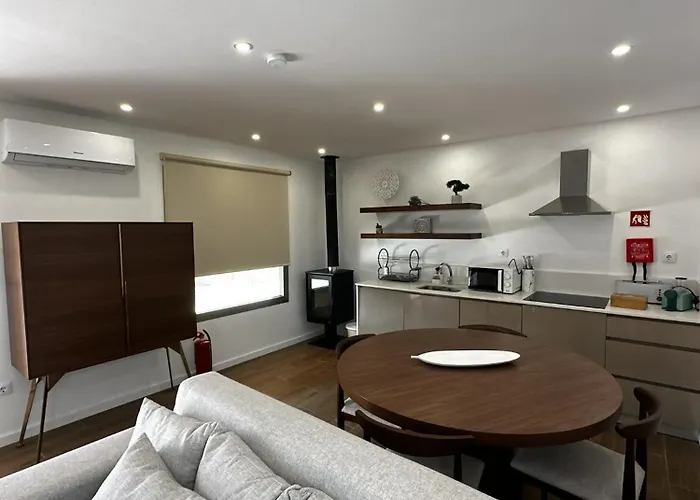 Quinta De Gandarem 토레드몽코보